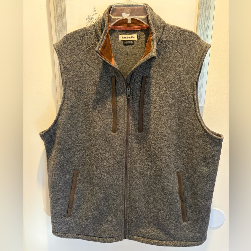 Tom Beckbe Knit Vest for Men